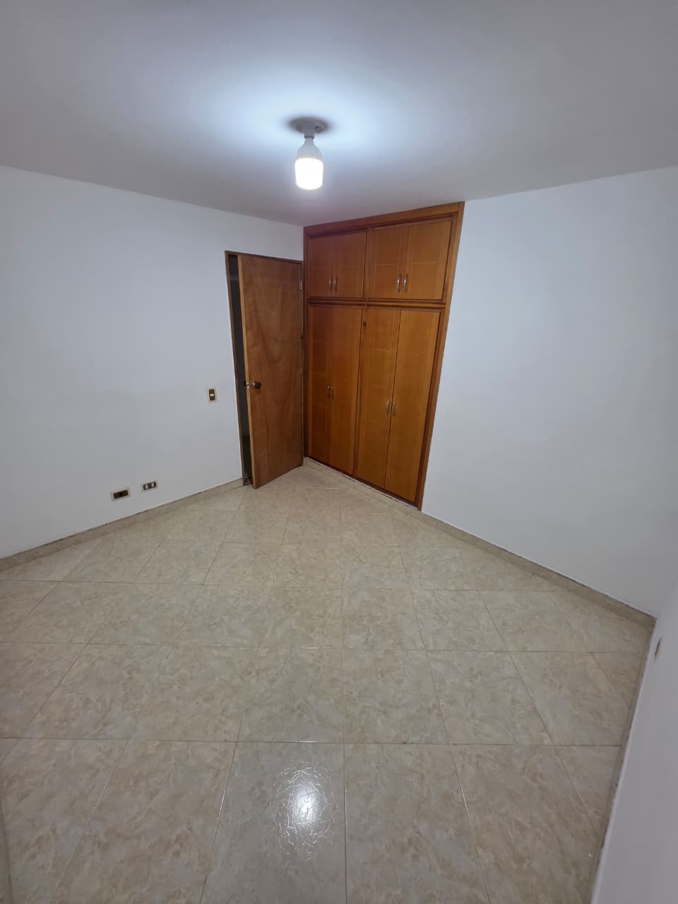 ARRIENDO APARTAMENTO EN ESTADIO