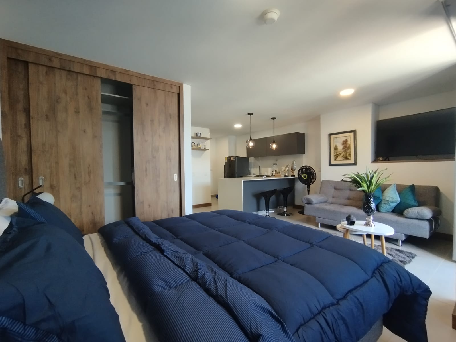 ARRIENDO APARTA ESTUDIO TIPO LOFT AMOBLADO EN CIUDAD DEL RIO