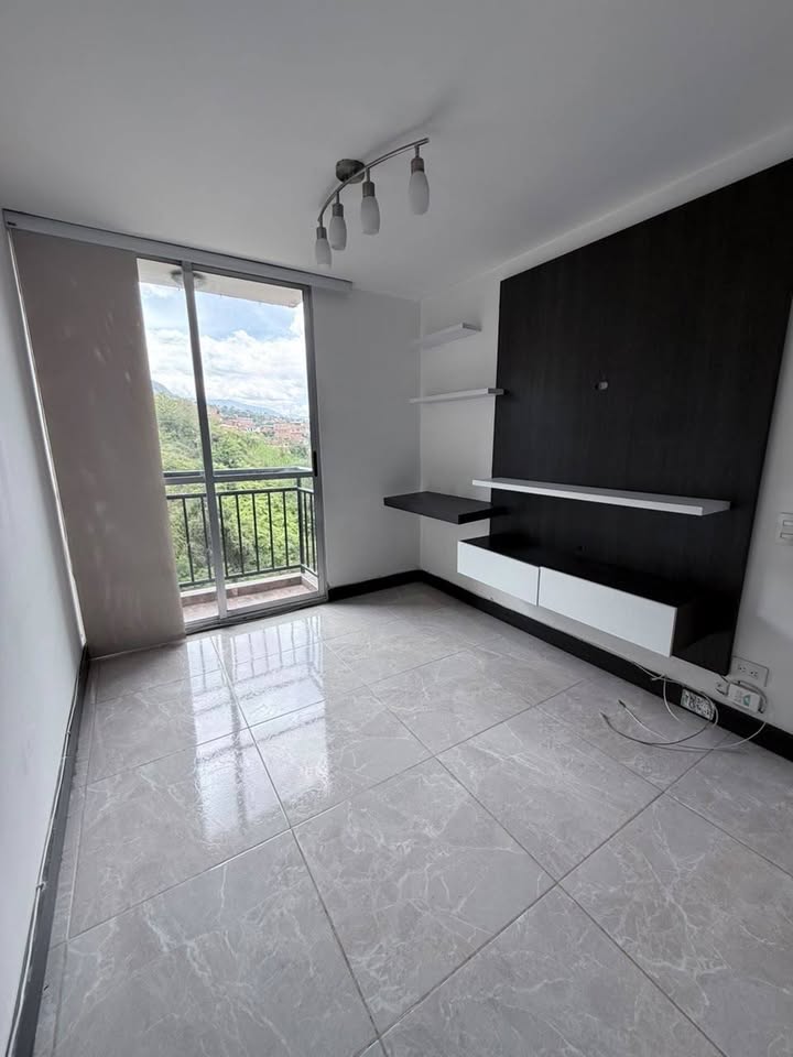 VENDO APARTAMENTO EN CALASANZ