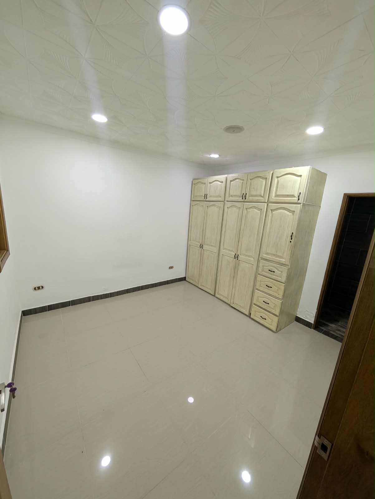 Arriendo Apartamento en los Colores