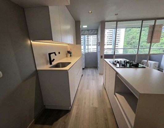 VENDO APARTAMENTO EN LA LOMA DEL INDIO
