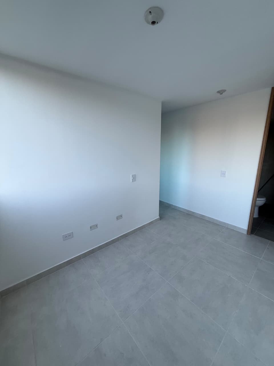 ARRIENDO APARTAMENTO EN RIO NEGRO