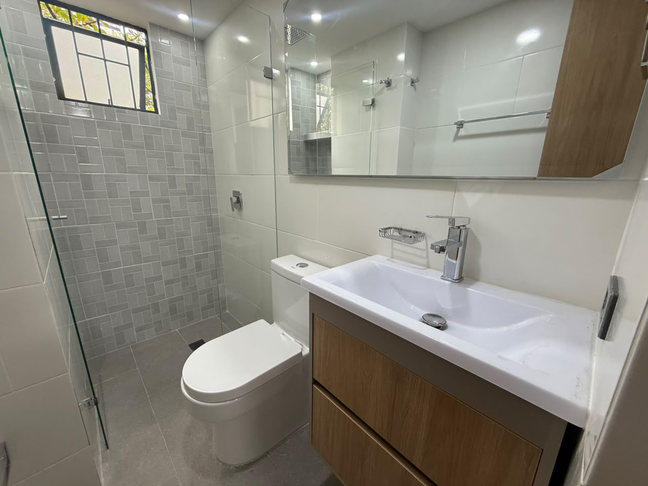 ARRIENDO APARTAMENTO EN SAN DIEGO