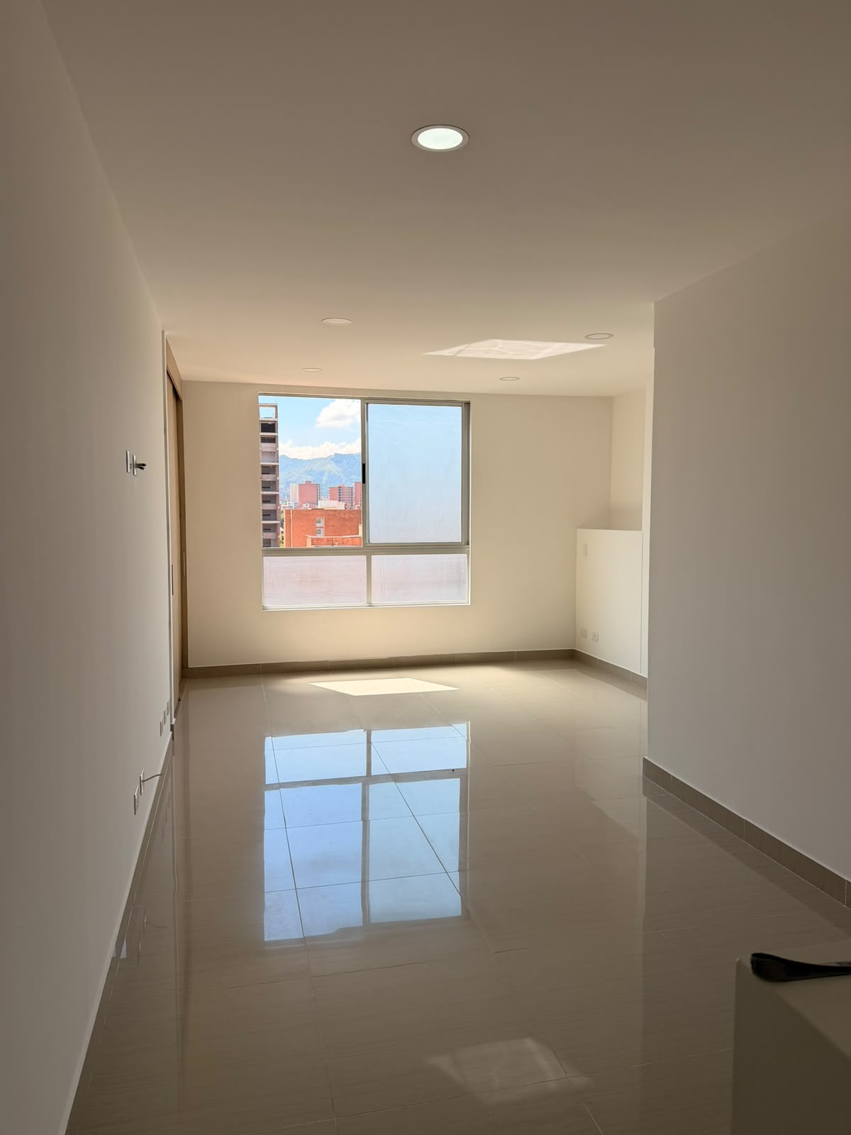ARRIENDO APARTAESTUDIO EN CALASANZ