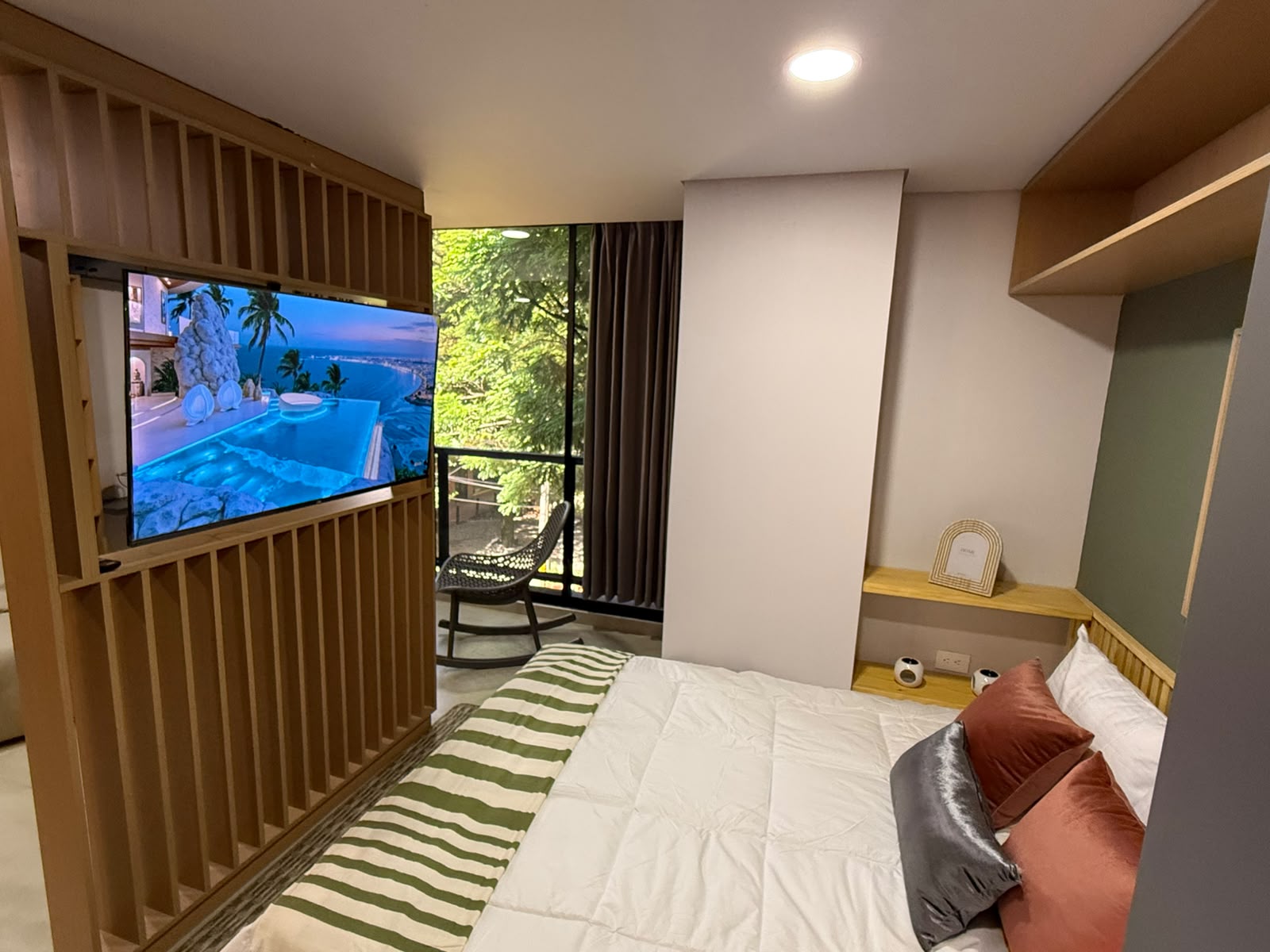ARRIENDO SUITES AMOBLADAS EN BELEN ROSALES