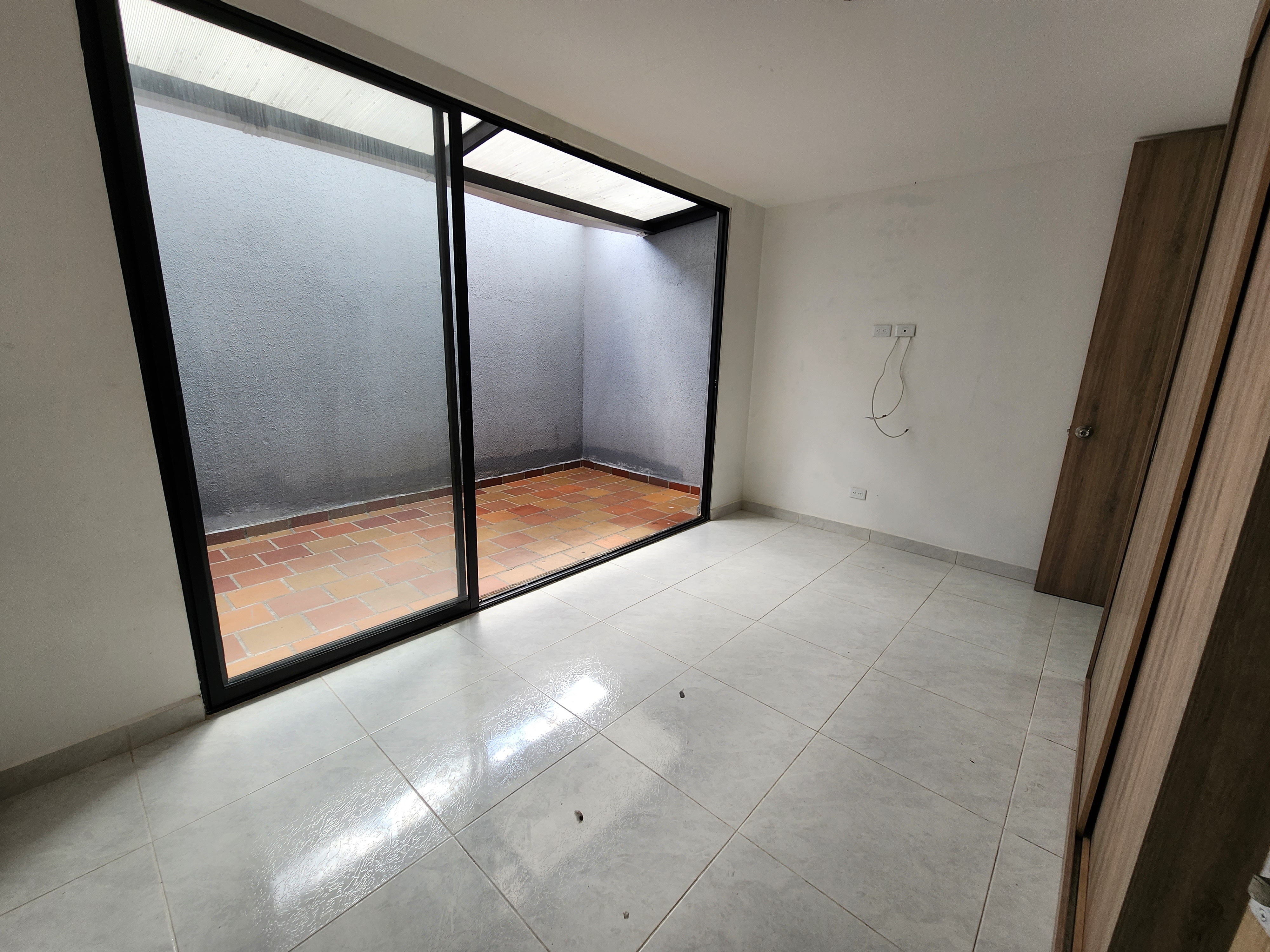 Aparta-estudio arriendo santa lucia