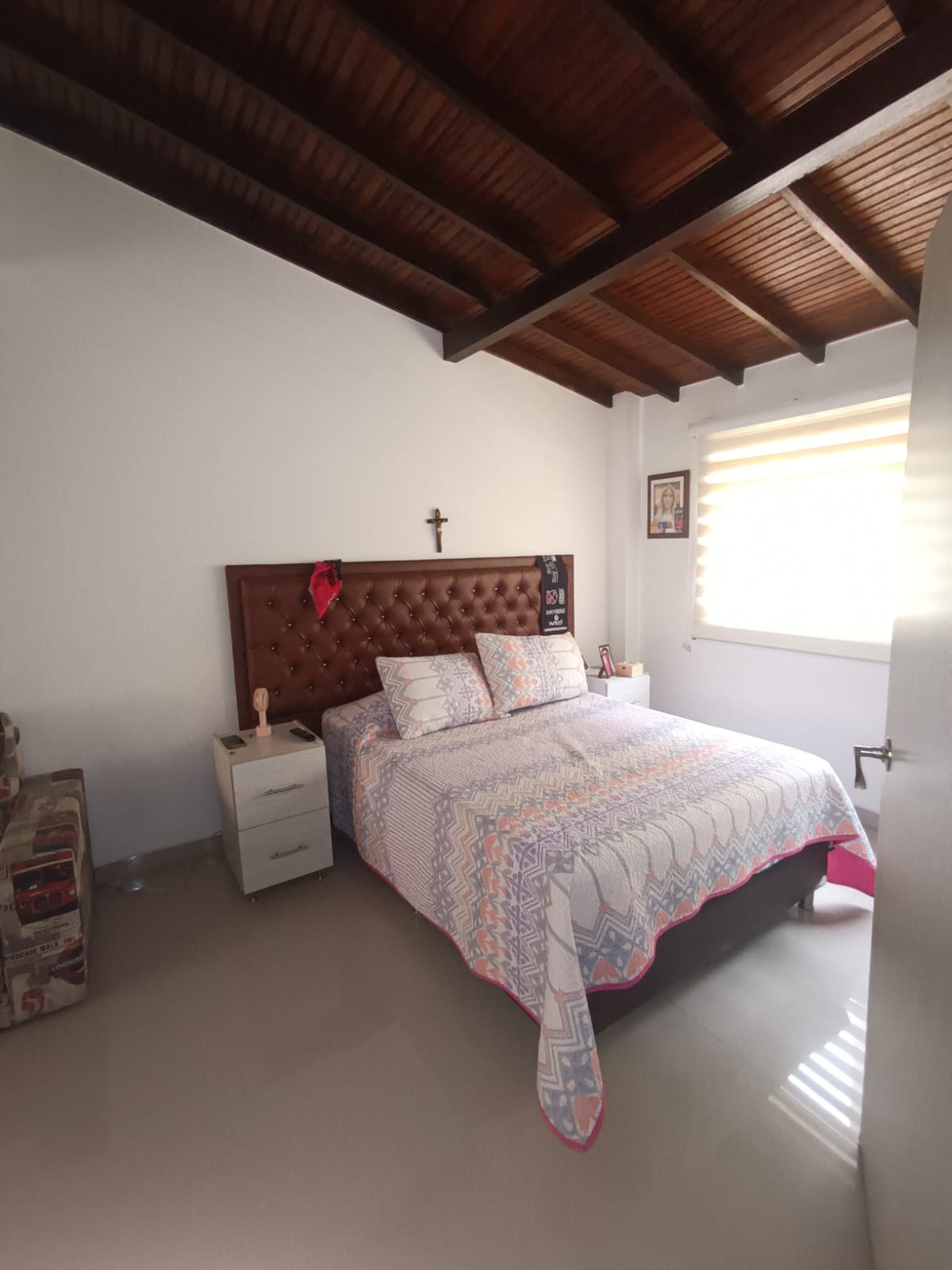 se vende casa laureles