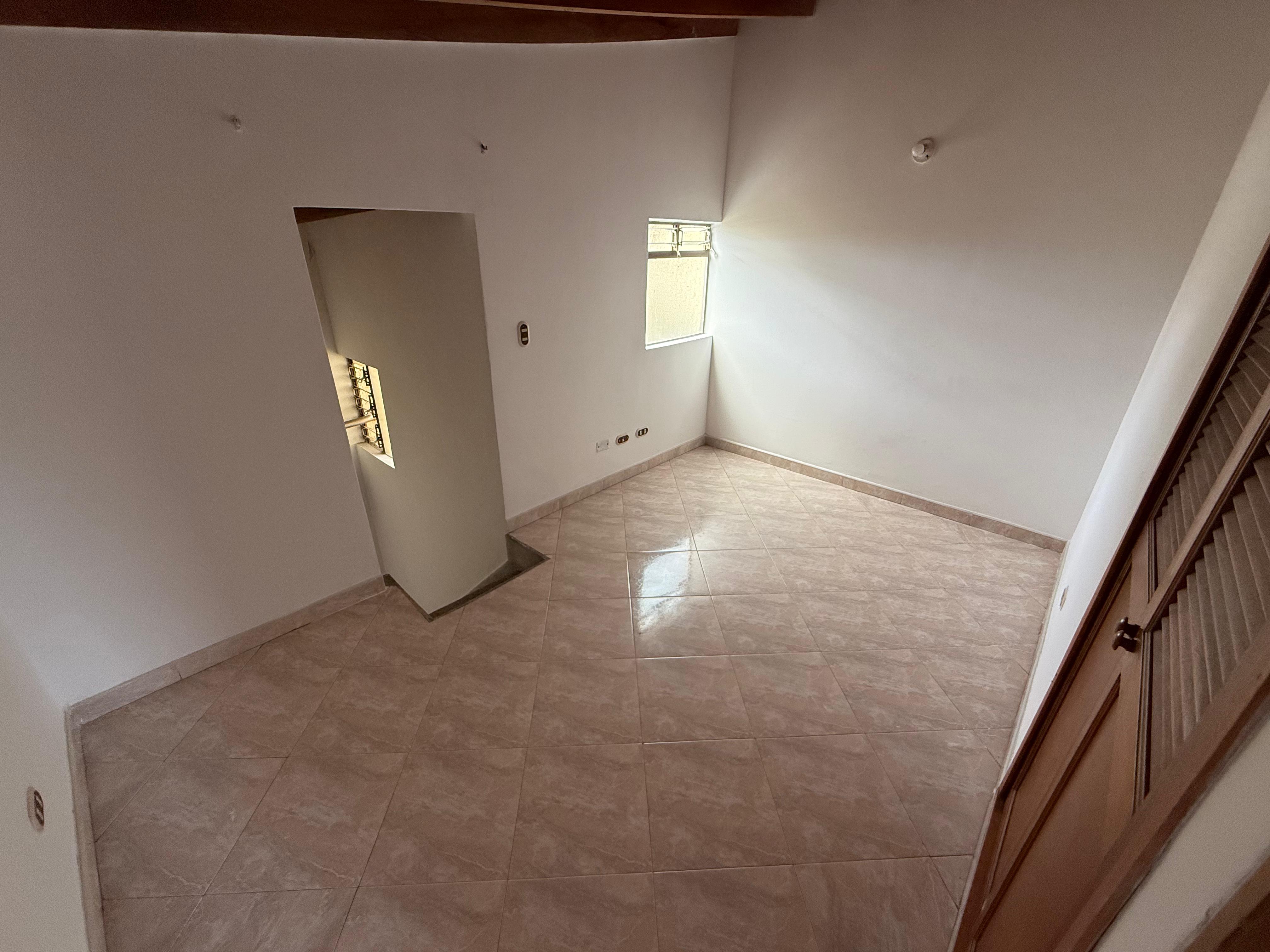 VENDO APARTAMENTO EN LA FLORESTA