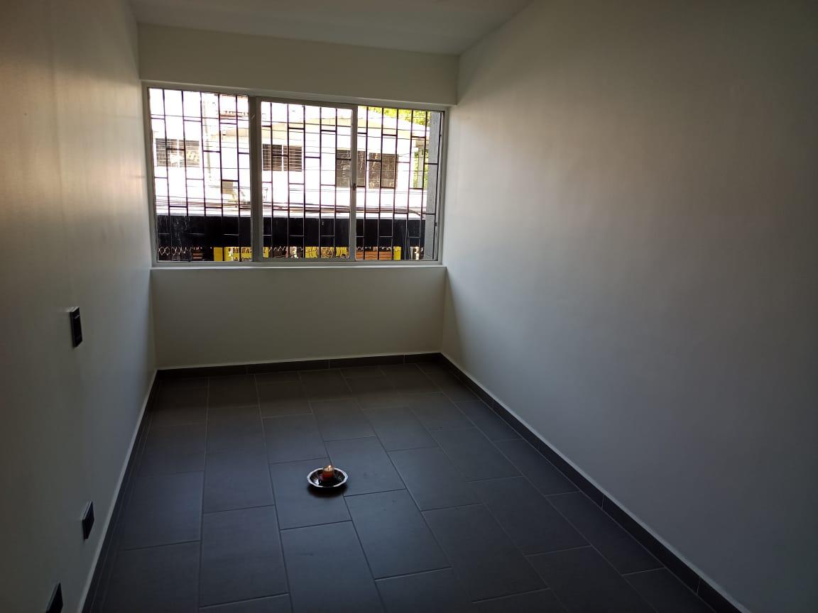 ARRIENDO LOCAL EN SIMON BOLIVAR