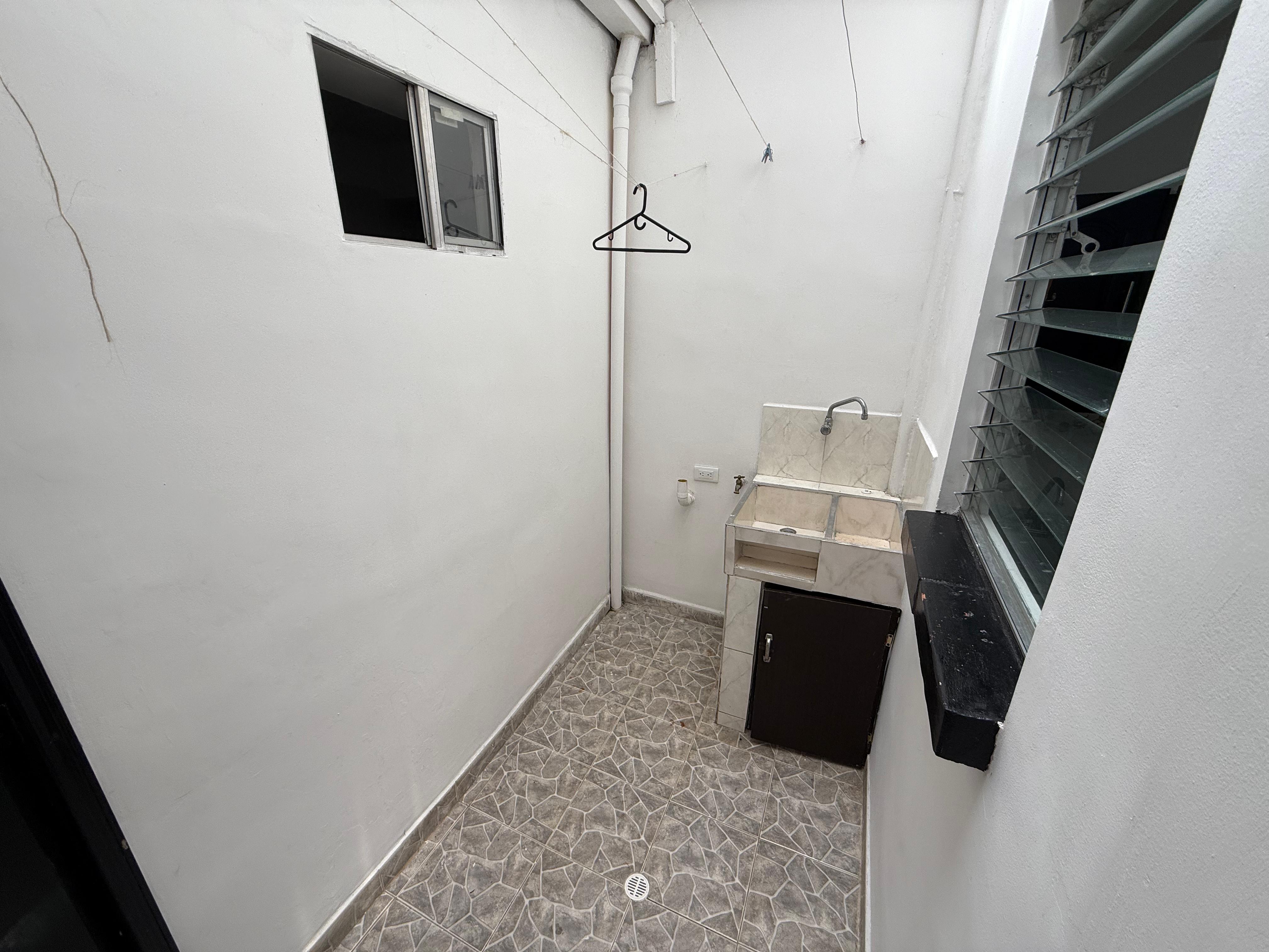 ARRIENDO APARTAMENTO EN ALTOS DE LA MACARENA