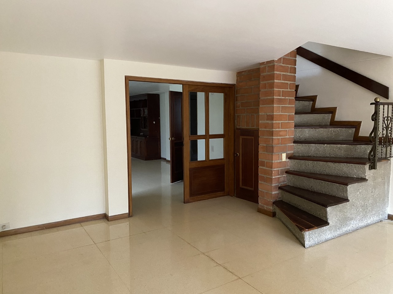 VENTA CASA EN ENVIGADO
