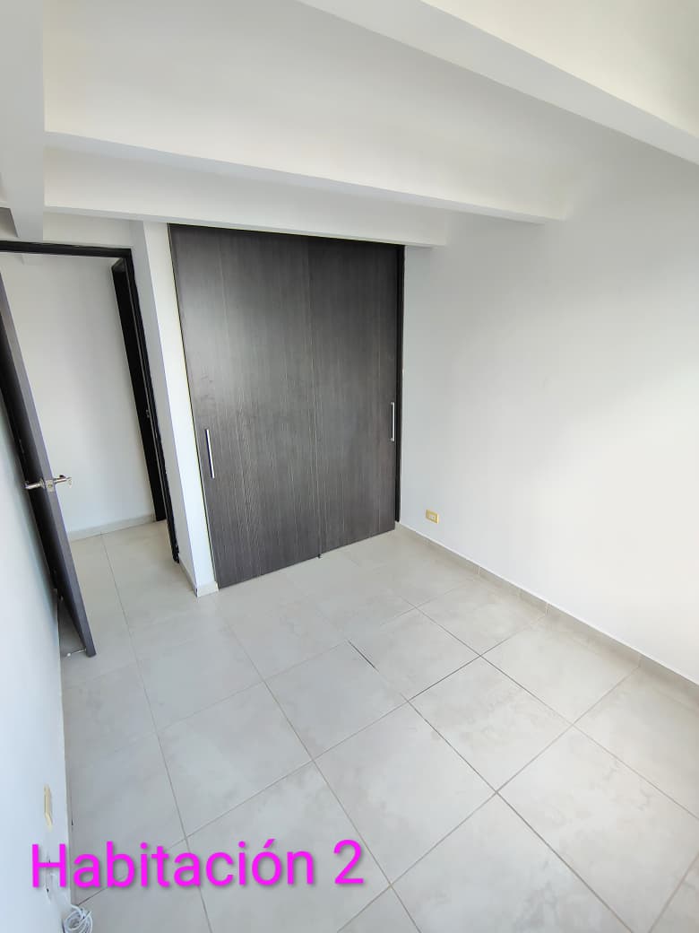 ARRIENDO APARTAMENTO EN RODEO ALTO