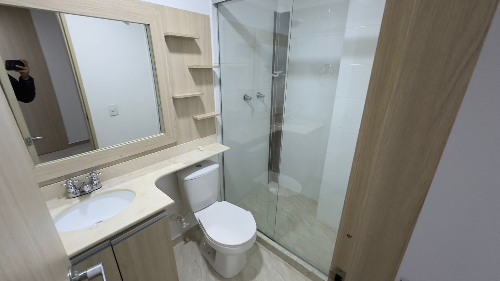 Arriendo apartamento en belen rosales