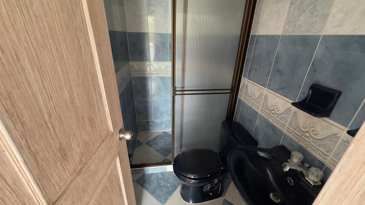 ARRIENDO APARTAMENTO EN RODEO ALTO