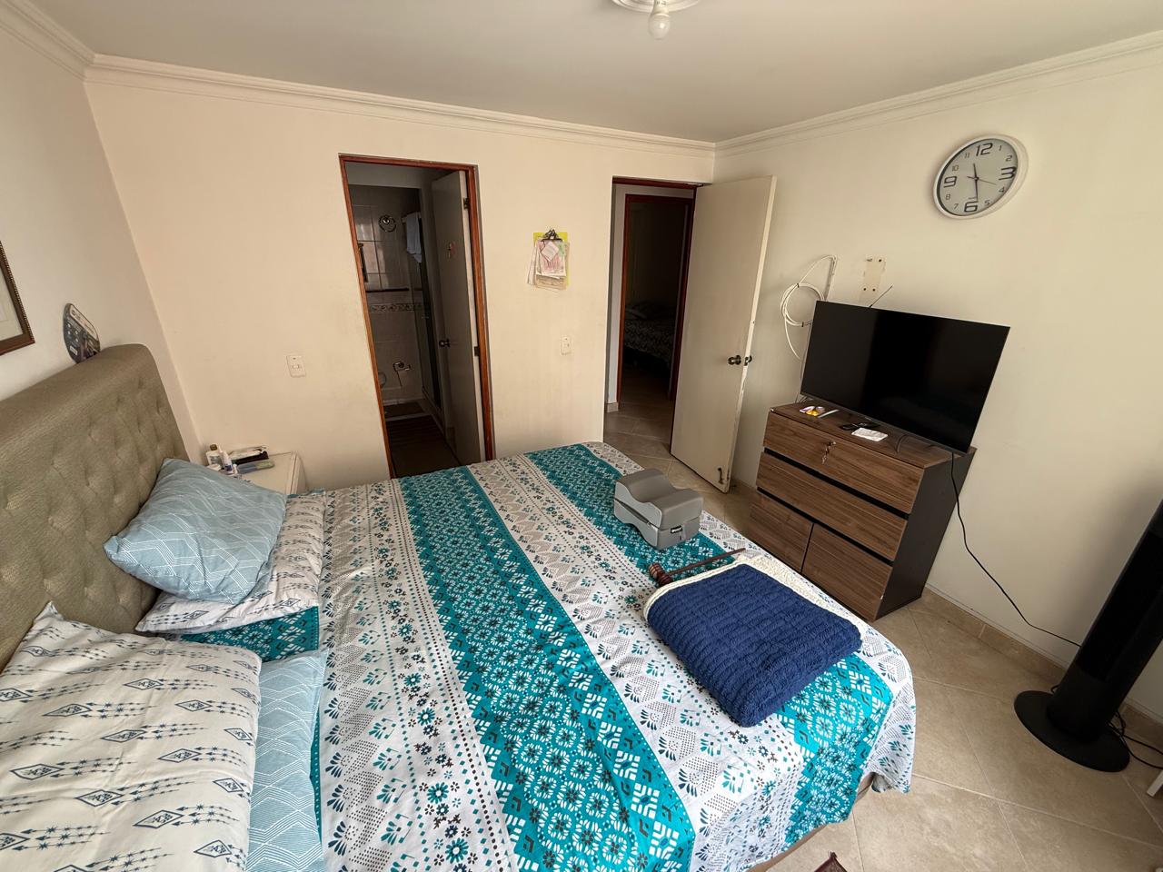 VENDO APARTAMENTO EN LAURELES