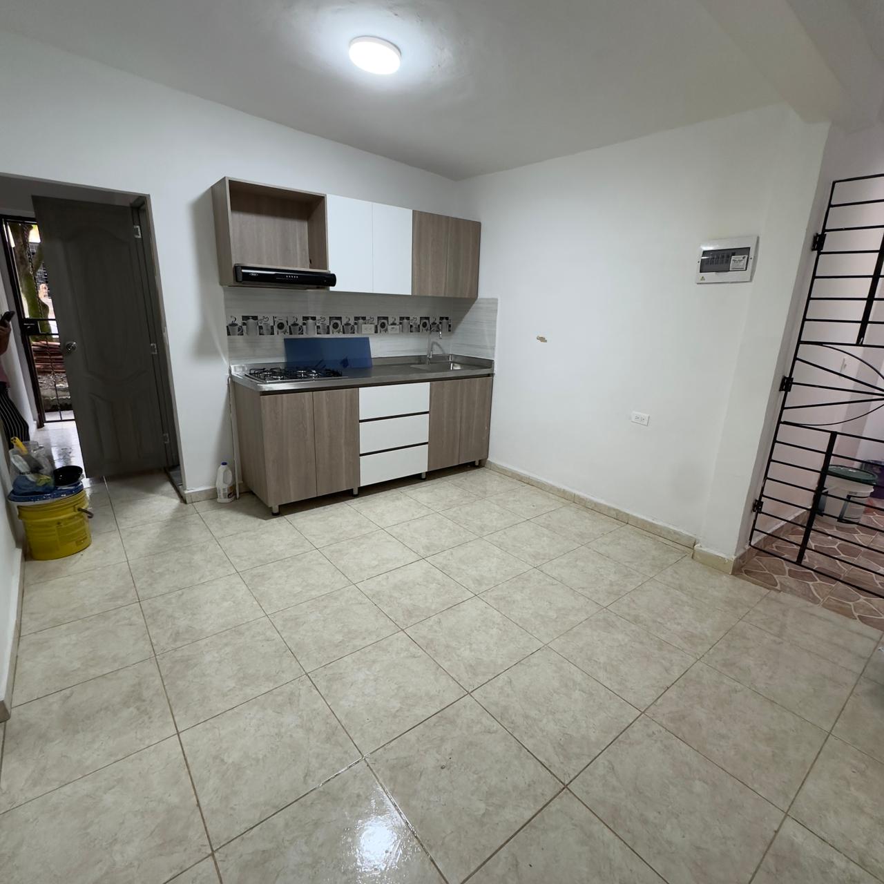ARRIENDO APARTAMENTO EN SANTA LUCIA