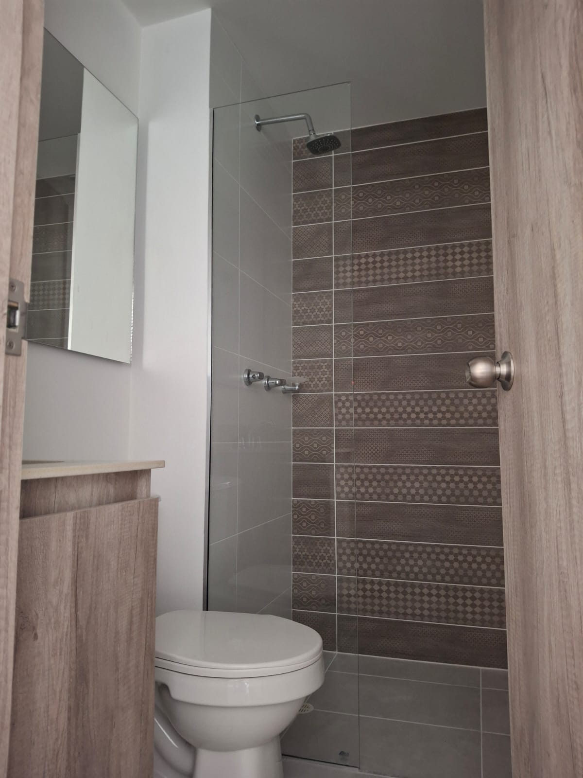 ARRIENDO APARTAESTUDIO EN GUAYABAL