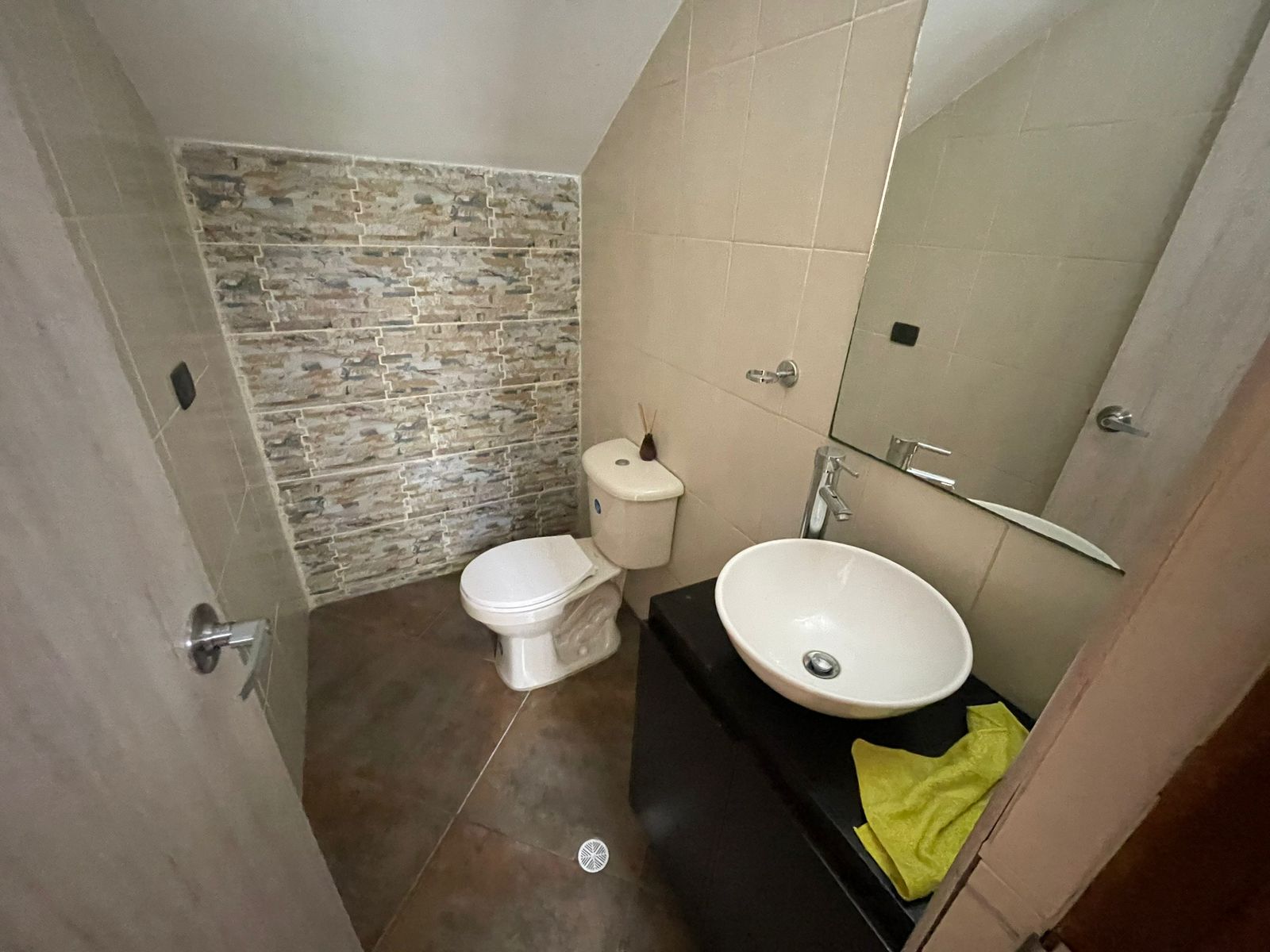 ARRIENDO CASA EN EL POBLADO EL TESORO