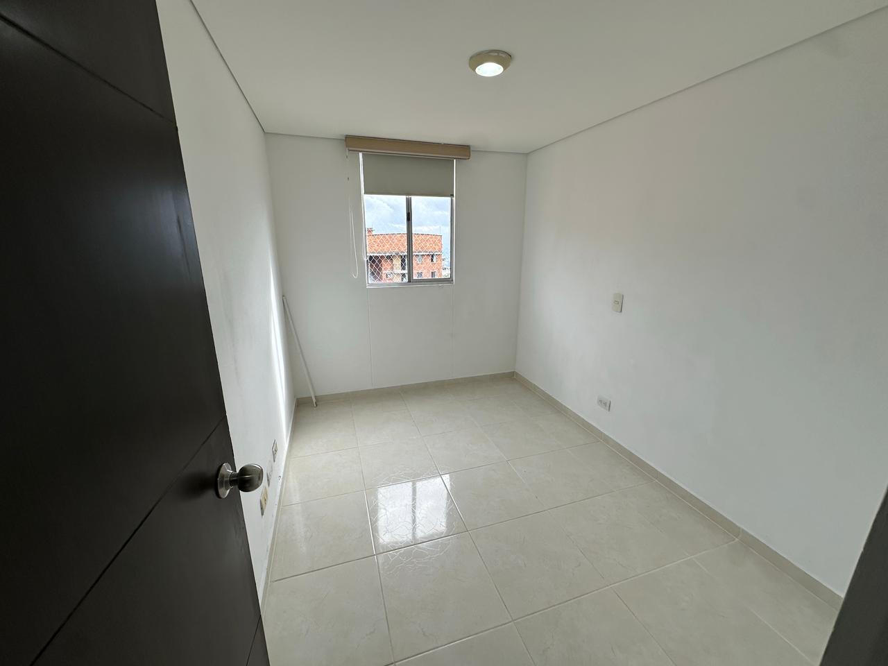 ARRIENDO APARTAMENTO EN RODEO ALTO