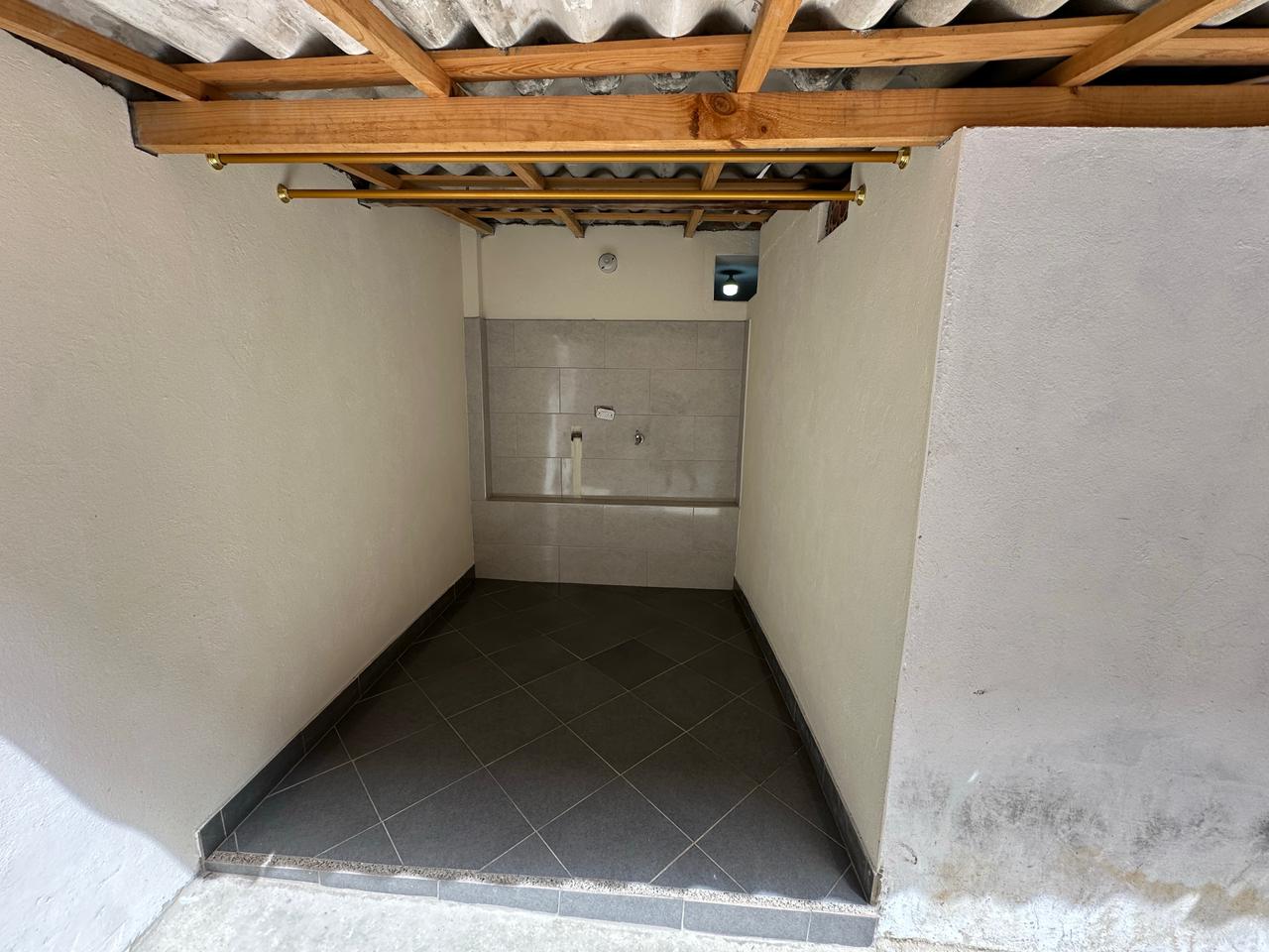 ARRIENDO CASA COMERCIAL EN BELEN SAN BERNARDO
