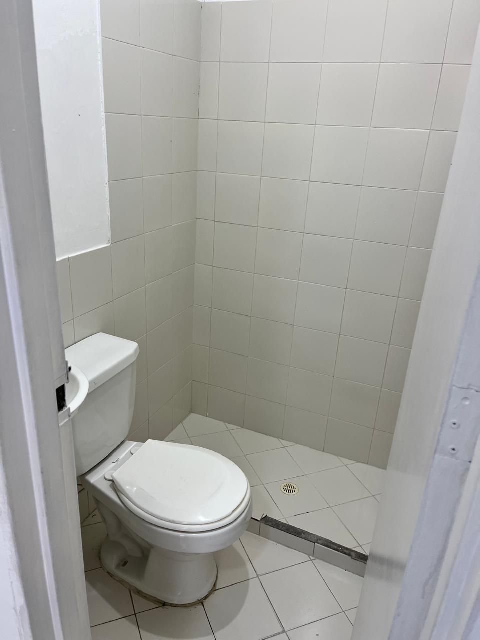 ARRIENDO OFICINA EN LA CASTELLANA