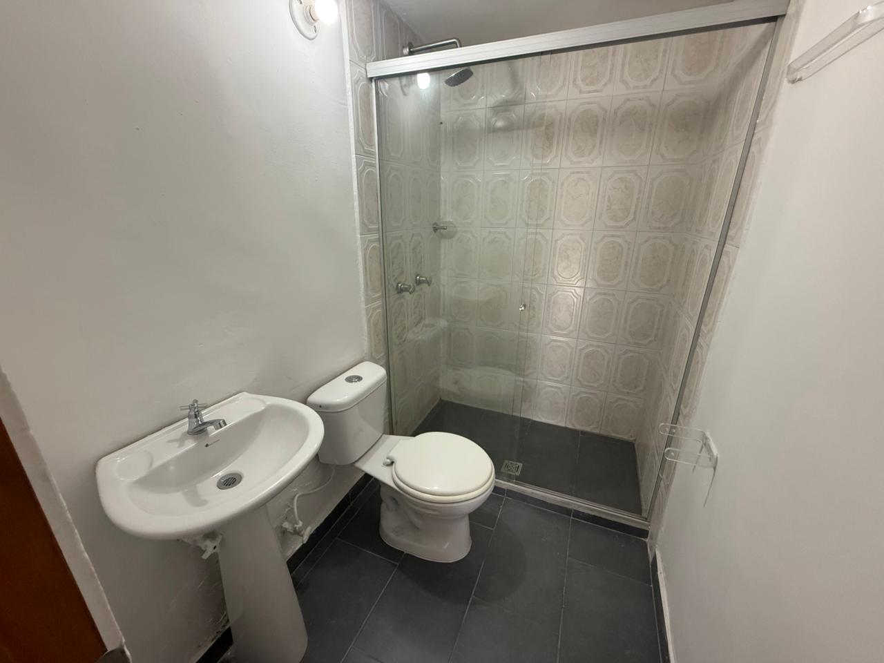 ARRIENDO APARTAMENTO EN CALASANZ PARTE BAJA