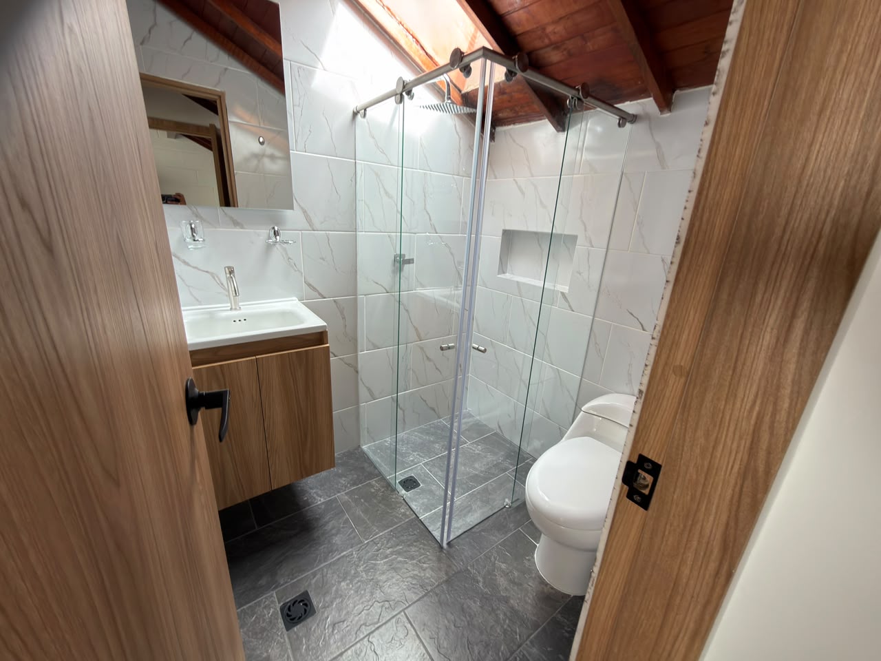 ARRIENDO APARTAMENTO EN BUENOS AIRES