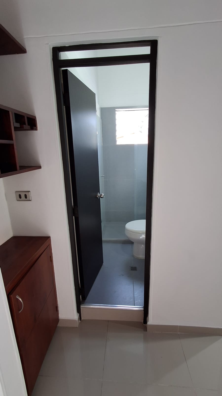 VENDO APARTAMENTO EN SANTA MONICA