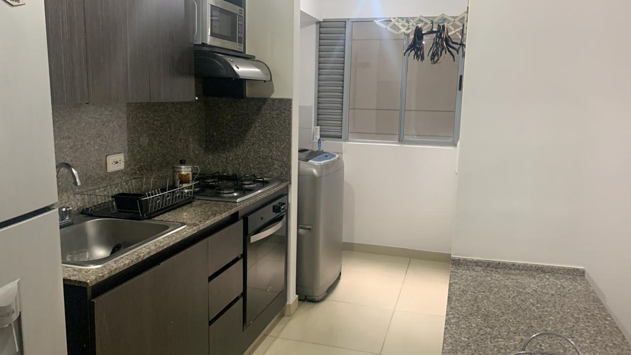 VENDO APARTAMENTO EN SANTA MONICA