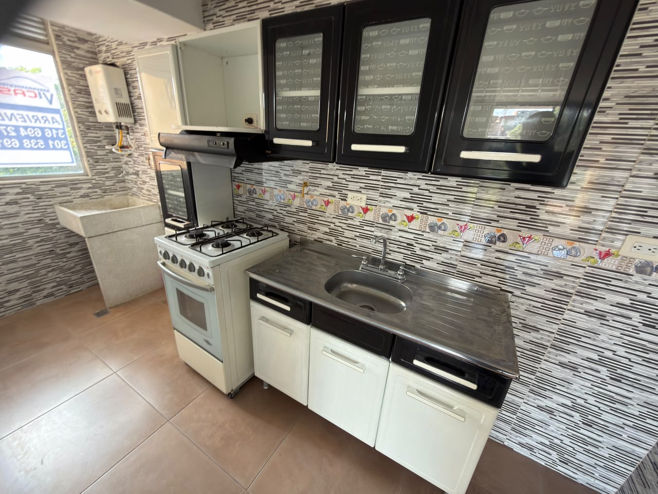 ARRIENDO APARTAMENTO EN RODEO ALTO