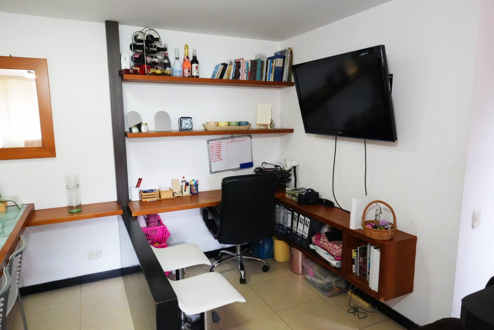 VENDO APARTAMENTO EN LA LOMA DEL INDIO