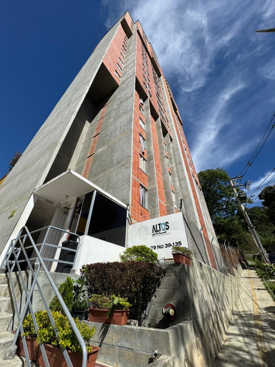 VENTA APARTAMENTO MACHADO
