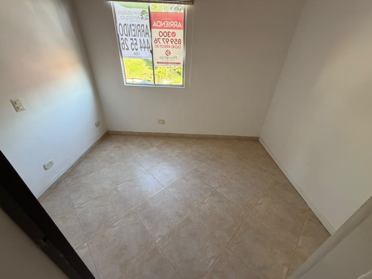 ARRIENDO APARTAMENTO EN LA MOTA