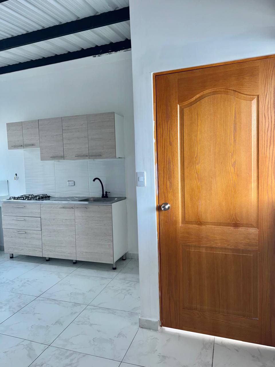 ARRIENDO APARTAESTUDIO EN BELEN LA PALMA
