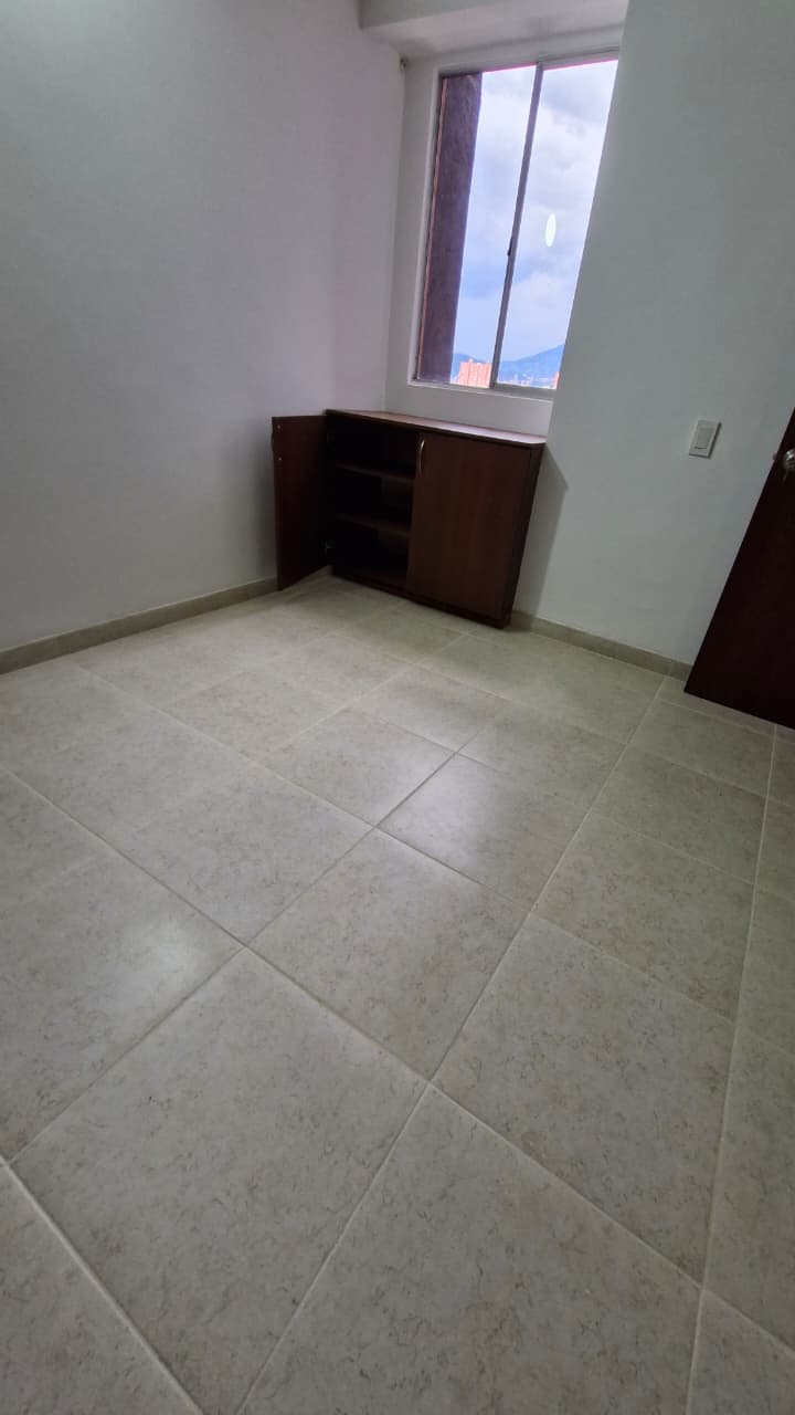 VENDO APARTAMENTO EN VIVIENDAS DEL SUR ITAGUI