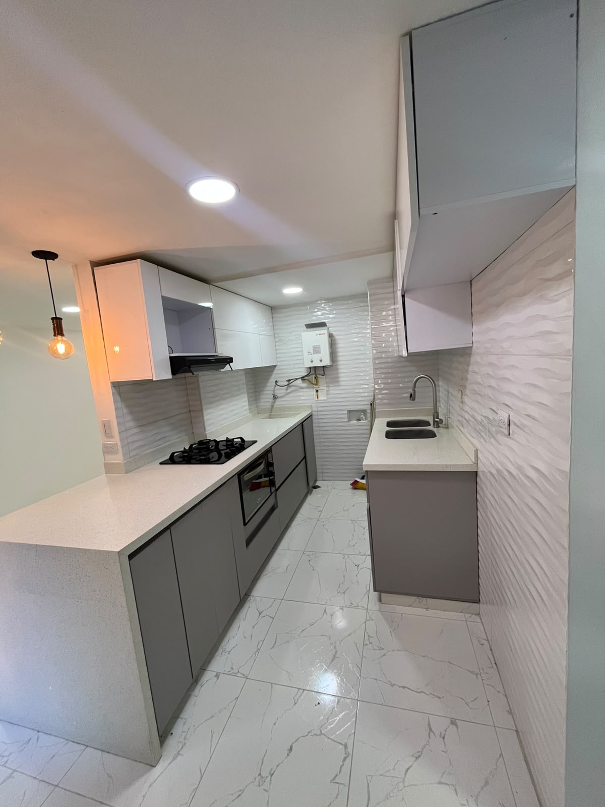 Arriendo Apartamento en el Sector de Robledo Pajarito