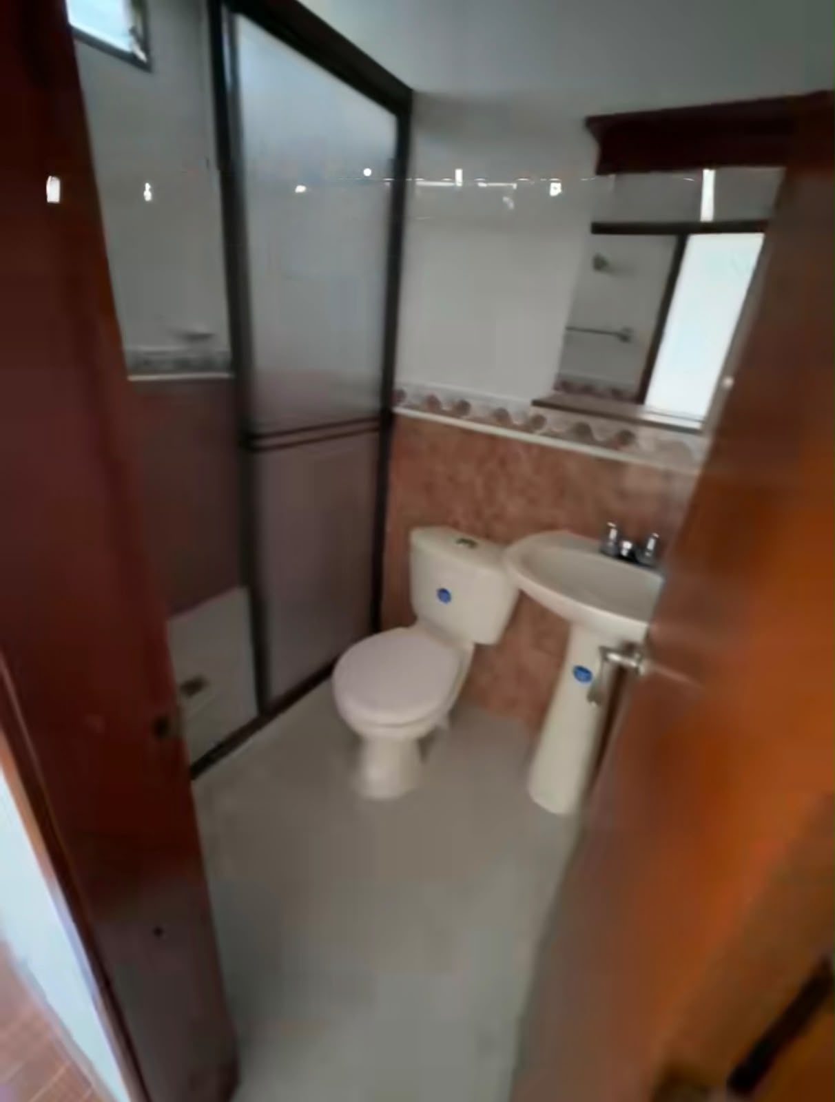 ARRIENDO CASA EN LAURELES NOGAL
