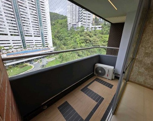 VENDO APARTAMENTO EN LA LOMA DEL INDIO