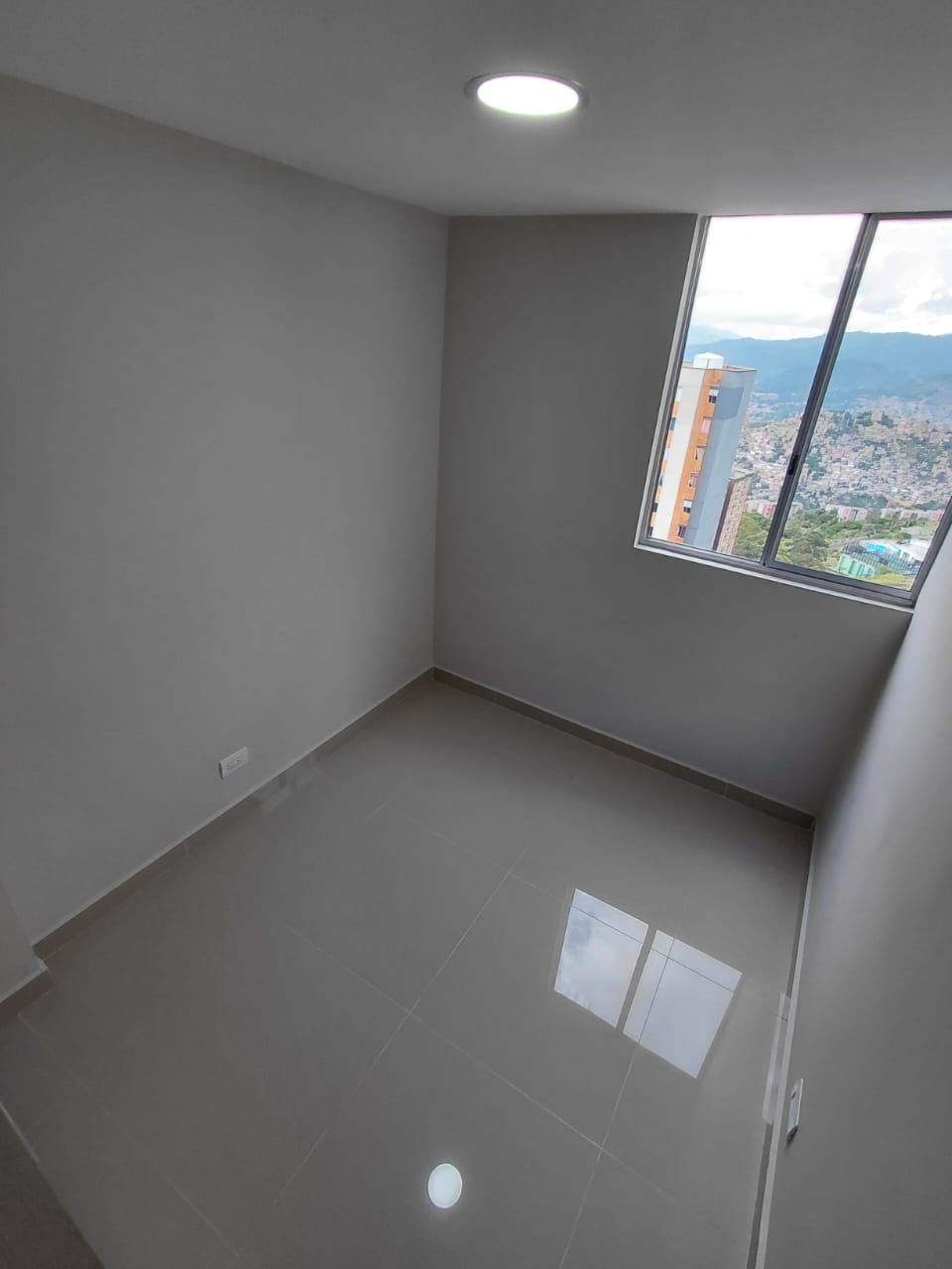 Arriendo Apartamento Robledo Pajarito