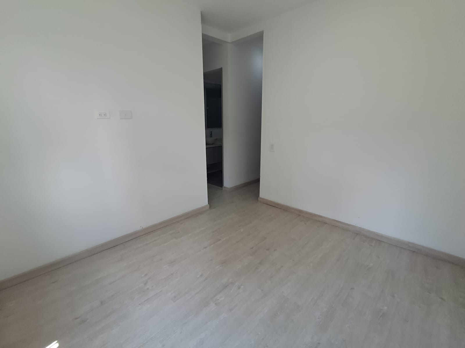 Arriendo Apartamento San German