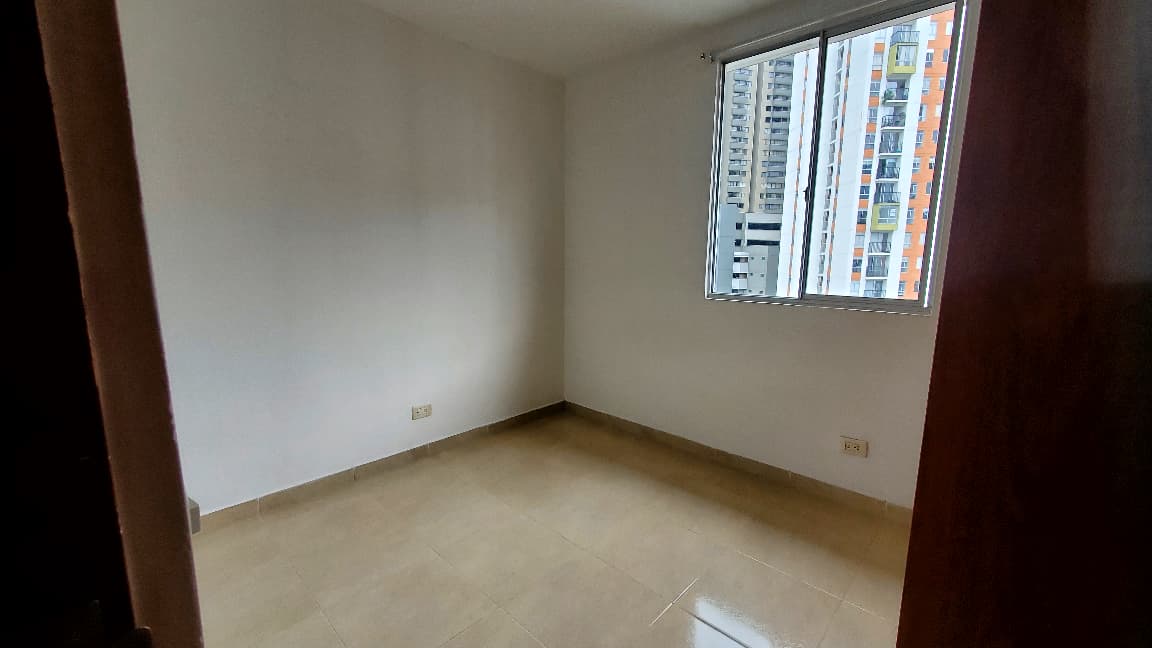 Arriendo apartamento en Calasanz