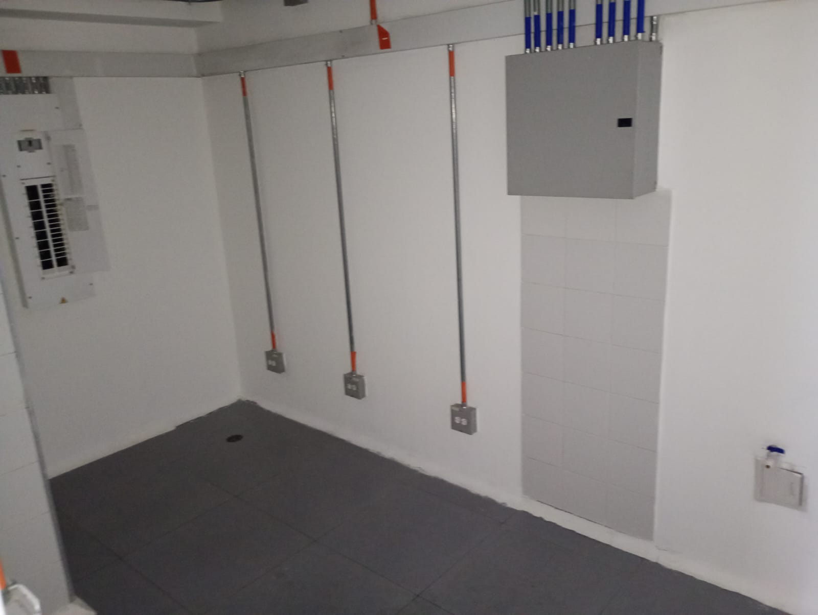 Arriendo local Laureles Estadio
