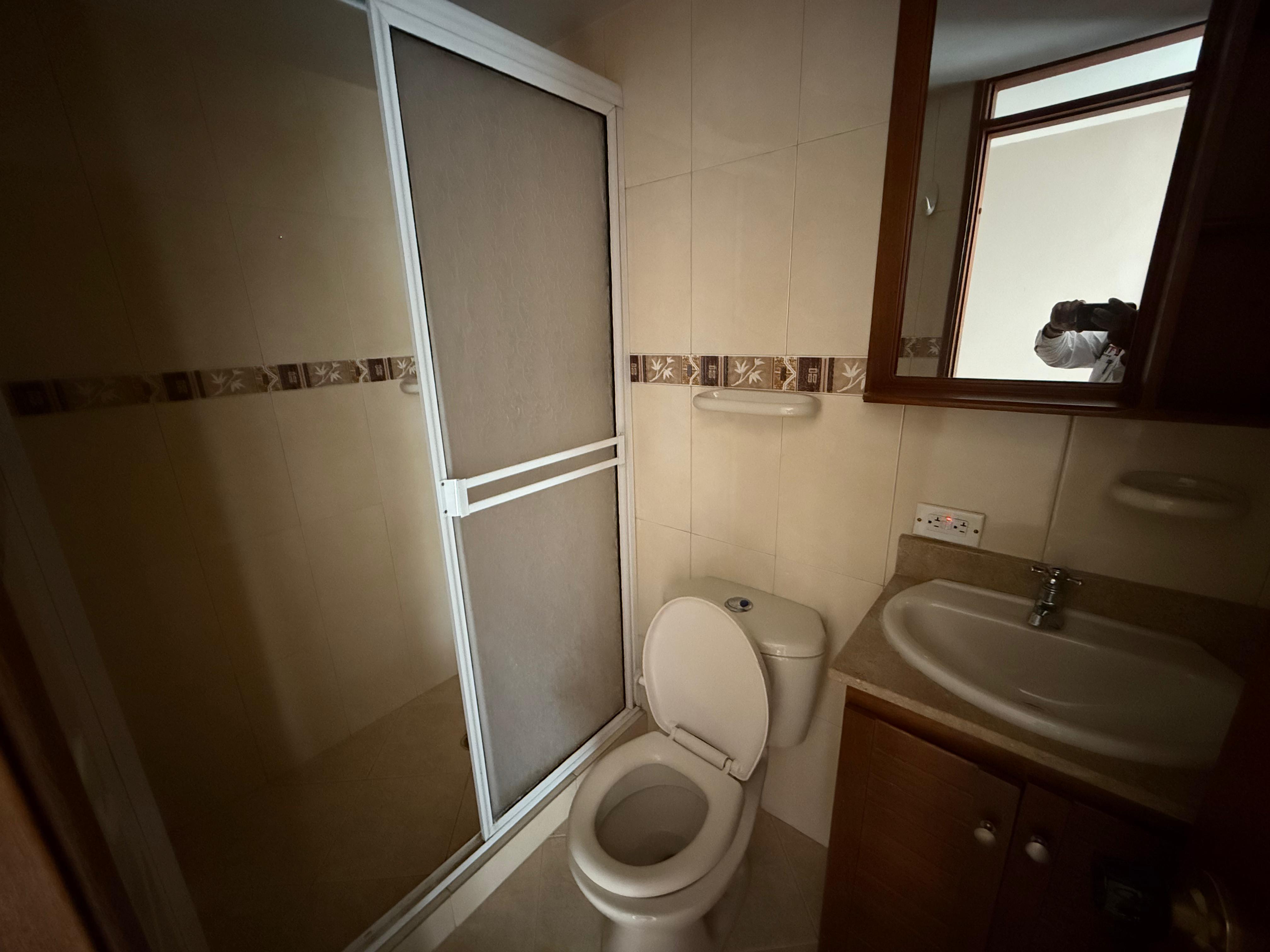ARRIENDO APARTAMENTO EN CALASANZ PARTE ALTA