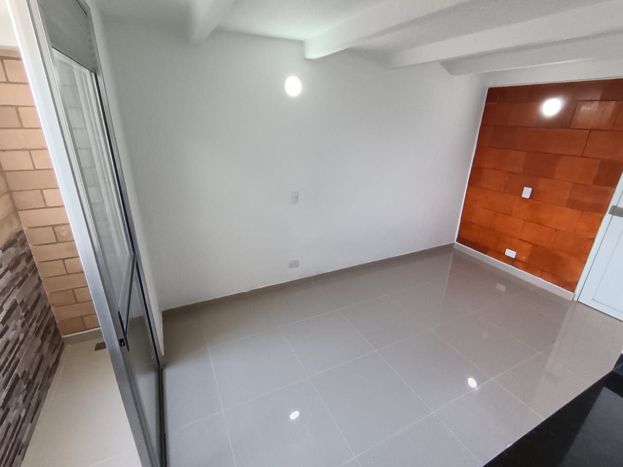 Arriendo Apartamento Robledo Pajarito