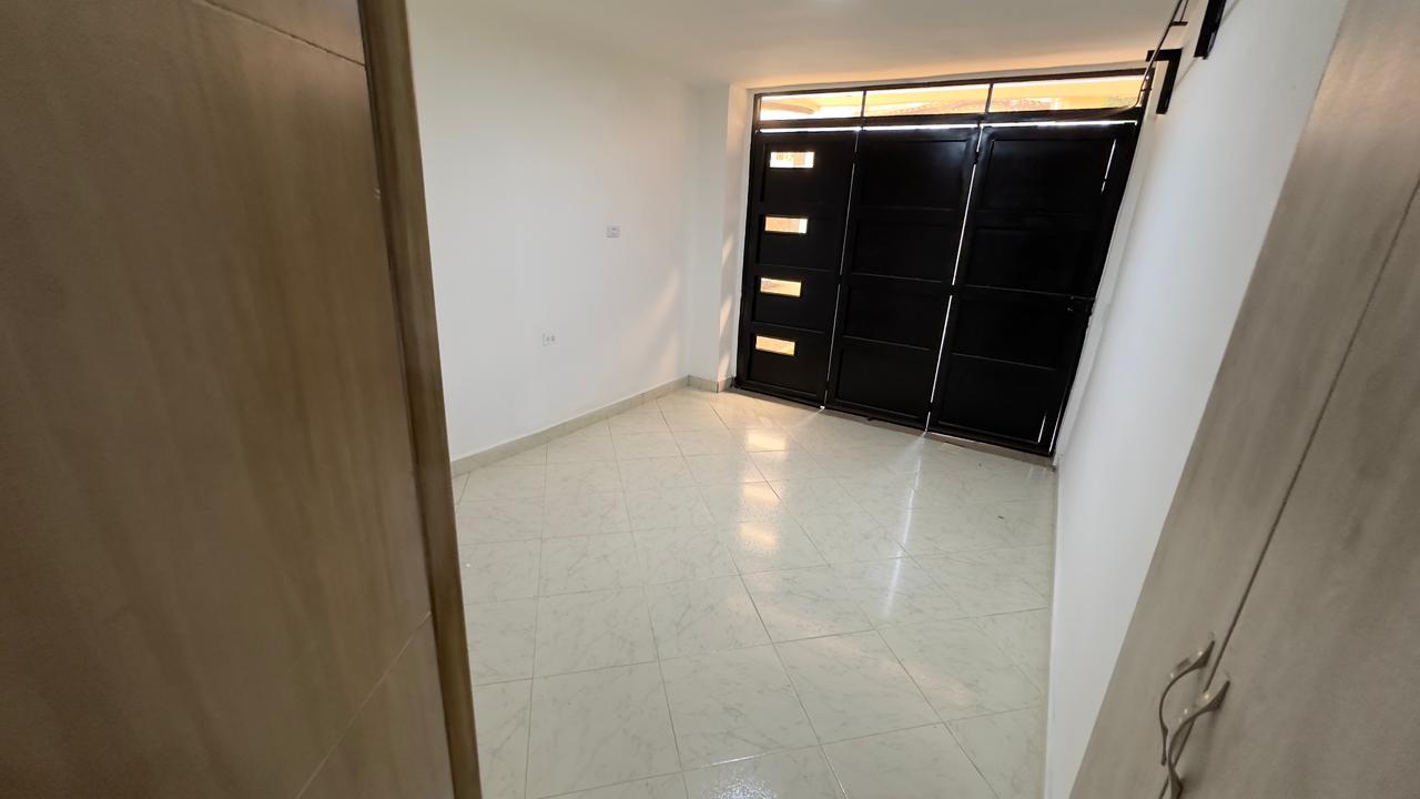 ARRIENDO APARTAMENTO EN LA FLORESTA