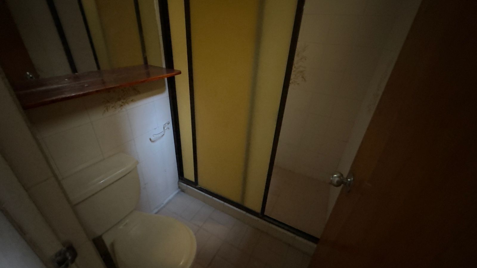 ARRIENDO APARTAMNTO EN SANTA LUCIA