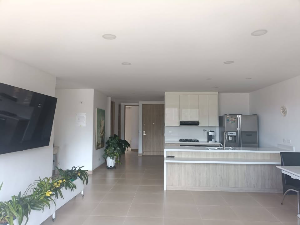 VENDO APARTAMENTO EN CALASANZ PARTE BAJA