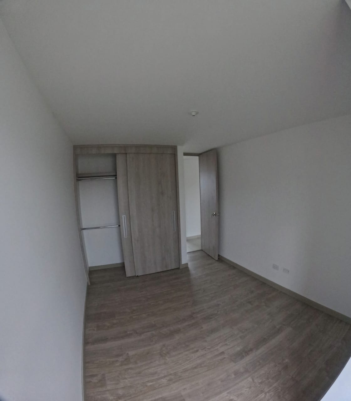 VENDO APARTAMENTO EN SABANETA LAS LOMITAS