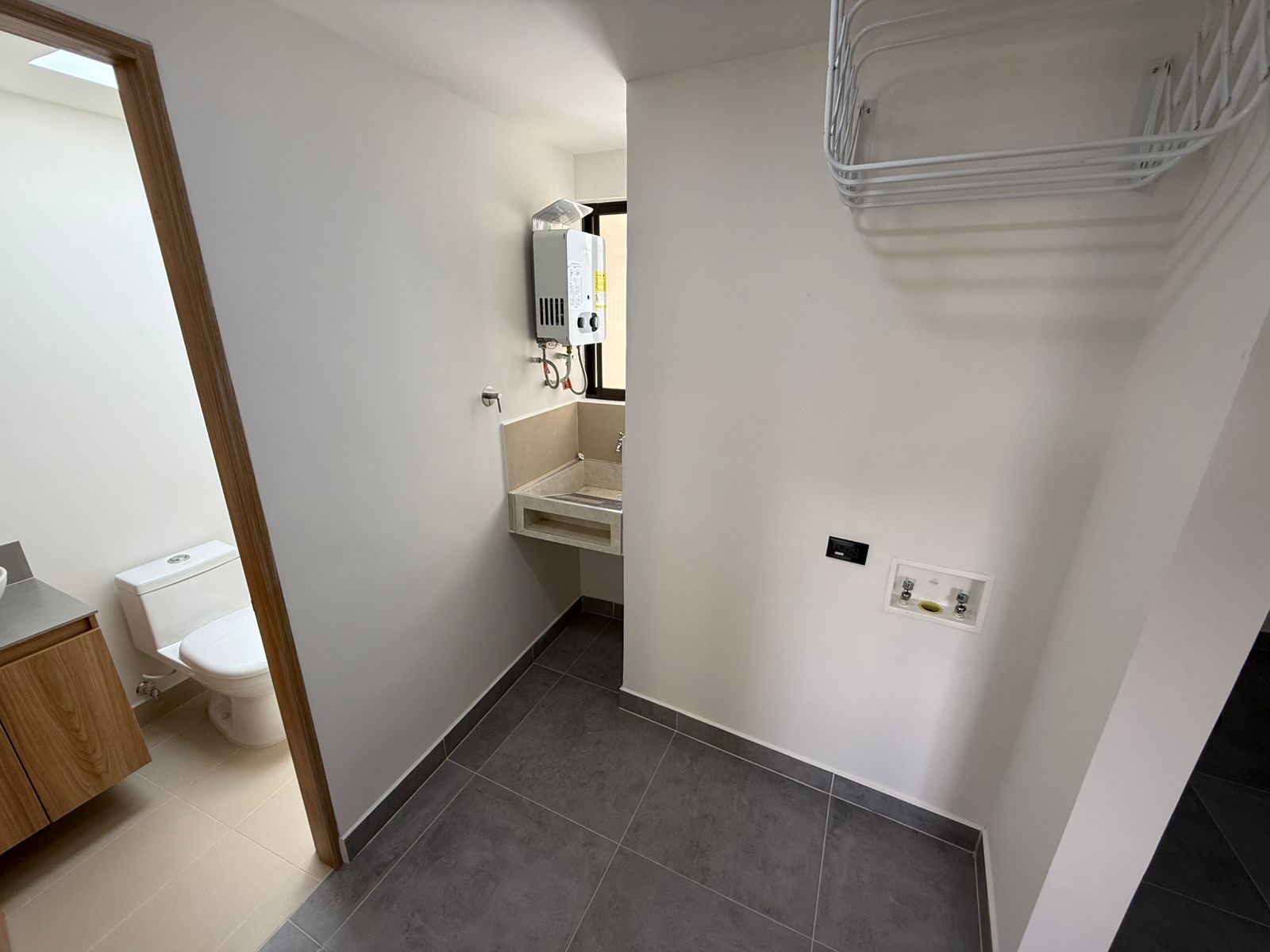 ARRIENDO APARTAMENTO EN SANTA ROSA DE LIMA FLORESTA