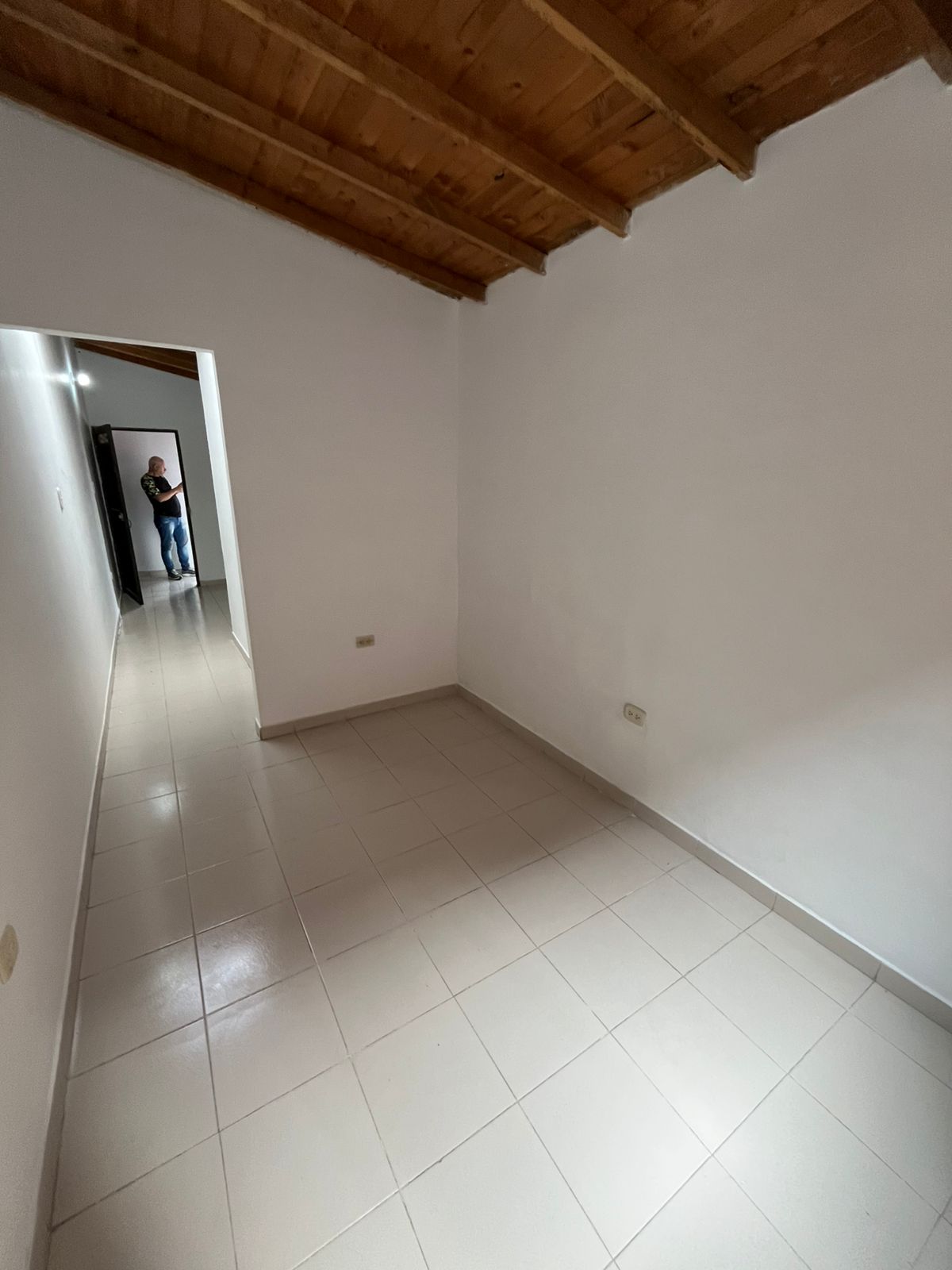 Arriendo Aparta estudio la Milagrosa